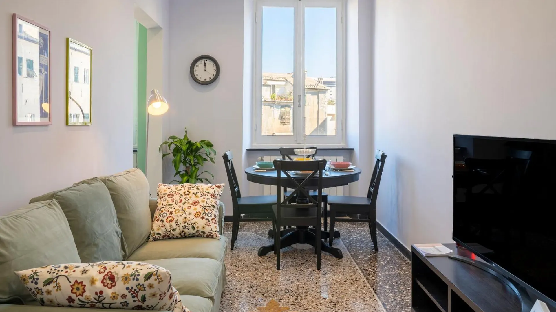 Nel Cuore Di Genova 0*, Генуя Италия